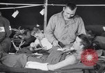 Standbild Evakuierung Krankenhaus europäische Theater, 1945, aus Sekunde 33 historischem Filmmaterial Videoclip 65675075317