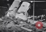 Immagine di Ospedale di evacuazione Teatro europeo, 1945, secondo 10 filmato di repertorio 65675075318