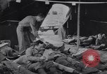 Immagine di Ospedale di evacuazione Teatro europeo, 1945, secondo 14 filmato di repertorio 65675075318