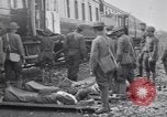 Image soldats des États-Unis Horville France, 1918, de la seconde 1 séquences d'archives historiques vidéo 65675075322