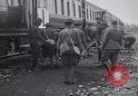 Image soldats des États-Unis Horville France, 1918, de la seconde 26 séquences d'archives historiques vidéo 65675075322