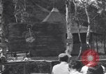 Image corpsmen médical Tontouta Nouvelle Calédonie, 1943, de la seconde 48 séquences d'archives historiques vidéo 65675075325