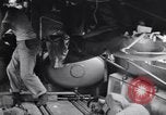Image les blessés évacués en C-47 Avion d'évacuation d'air Îles Salomon, 1943, de la seconde 6 séquences d'archives historiques vidéo 65675075327
