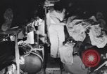 Image les blessés évacués en C-47 Avion d'évacuation d'air Îles Salomon, 1943, de la seconde 53 séquences d'archives historiques vidéo 65675075327