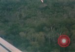 Immagine di Un-1H Skyraider bomber Il Vietnam, 1962, secondo 21 filmato di repertorio 65675075330