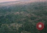 Immagine di Un-1H Skyraider bomber Il Vietnam, 1962, secondo 35 filmato di repertorio 65675075330