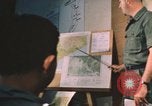 Image le personnel de la Force aérienne des États-Unis Vietnam, 1962, de la seconde 52 séquences d'archives historiques vidéo 65675075333
