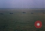 Image CH-21C Shawnee Helicopters Vietnam, 1962, de la seconde 27 séquences d'archives historiques vidéo 65675075336