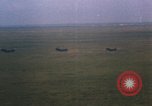 Image CH-21C Shawnee Helicopters Vietnam, 1962, de la seconde 34 séquences d'archives historiques vidéo 65675075336