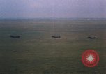 Image CH-21C Shawnee Helicopters Vietnam, 1962, de la seconde 35 séquences d'archives historiques vidéo 65675075336