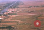 Image CH-21C Shawnee Helicopters Vietnam, 1962, de la seconde 51 séquences d'archives historiques vidéo 65675075336