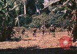 Image vietnamiens de la défense civile hommes Buen Eane Vietnam, 1962, de la seconde 51 séquences d'archives historiques vidéo 65675075337