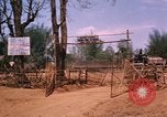 Immagine di Civili di difesa personale Buen Eane Vietnam, 1962, secondo 29 filmato di repertorio 65675075340