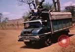 Immagine di Civili di difesa personale Buen Eane Vietnam, 1962, secondo 36 filmato di repertorio 65675075340