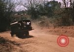 Immagine di Civili di difesa personale Buen Eane Vietnam, 1962, secondo 46 filmato di repertorio 65675075340