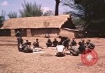 Immagine di Civili di difesa personale Buen Eane Vietnam, 1962, secondo 53 filmato di repertorio 65675075340