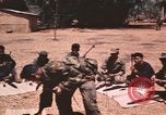 Immagine di Civili di difesa personale Buen Eane Vietnam, 1962, secondo 59 filmato di repertorio 65675075340
