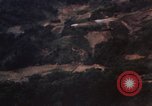 Immagine di Attentati dinamitardi Il Vietnam, 1962, secondo 17 filmato di repertorio 65675075358
