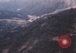 Immagine di Attentati dinamitardi Il Vietnam, 1962, secondo 42 filmato di repertorio 65675075358