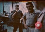 Immagine di Il Vietnam Air Force ufficiali Pleiku Vietnam del Sud, 1962, secondo 1 filmato di repertorio 65675075359