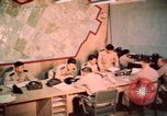 Immagine di Il Vietnam Air Force ufficiali Pleiku Vietnam del Sud, 1962, secondo 40 filmato di repertorio 65675075359