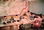 Immagine di Il Vietnam Air Force ufficiali Pleiku Vietnam del Sud, 1962, secondo 43 filmato di repertorio 65675075359