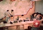 Immagine di Il Vietnam Air Force ufficiali Pleiku Vietnam del Sud, 1962, secondo 49 filmato di repertorio 65675075359