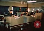 Image Vietnam des officiers de la Force aérienne Pleiku Sud Vietnam, 1962, de la seconde 10 séquences d'archives historiques vidéo 65675075361