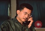 Image Vietnam des officiers de la Force aérienne Pleiku Sud Vietnam, 1962, de la seconde 34 séquences d'archives historiques vidéo 65675075361