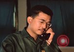 Image Vietnam des officiers de la Force aérienne Pleiku Sud Vietnam, 1962, de la seconde 35 séquences d'archives historiques vidéo 65675075361