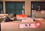 Image Vietnam des officiers de la Force aérienne Pleiku Sud Vietnam, 1962, de la seconde 49 séquences d'archives historiques vidéo 65675075361