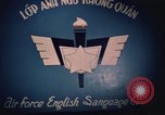 Image Vietnam des officiers de la Force aérienne Vietnam, 1962, de la seconde 14 séquences d'archives historiques vidéo 65675075363