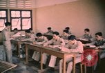 Image Vietnam des officiers de la Force aérienne Vietnam, 1962, de la seconde 28 séquences d'archives historiques vidéo 65675075363