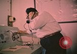 Image Vietnam Le personnel de la Force aérienne Vietnam, 1962, de la seconde 18 séquences d'archives historiques vidéo 65675075364