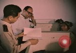 Image Vietnam Le personnel de la Force aérienne Vietnam, 1962, de la seconde 42 séquences d'archives historiques vidéo 65675075364