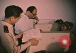 Image Vietnam Le personnel de la Force aérienne Vietnam, 1962, de la seconde 46 séquences d'archives historiques vidéo 65675075364