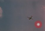 Image parachutistes Vietnam, 1962, de la seconde 55 séquences d'archives historiques vidéo 65675075365
