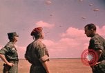 Image des officiers des Etats-Unis Vietnam, 1962, de la seconde 14 séquences d'archives historiques vidéo 65675075366