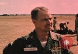 Image des officiers des Etats-Unis Vietnam, 1962, de la seconde 35 séquences d'archives historiques vidéo 65675075366