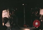Standbild Vietnam Fallschirmjäger Vietnam, 1962, aus Sekunde 14 historischem Filmmaterial Videoclip 65675075374