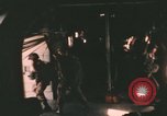 Standbild Vietnam Fallschirmjäger Vietnam, 1962, aus Sekunde 23 historischem Filmmaterial Videoclip 65675075374