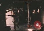 Standbild Vietnam Fallschirmjäger Vietnam, 1962, aus Sekunde 26 historischem Filmmaterial Videoclip 65675075374