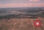 Standbild Vietnam Fallschirmjäger Vietnam, 1962, aus Sekunde 54 historischem Filmmaterial Videoclip 65675075374