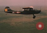 Standbild O-1E Bird Dog Flugzeuge Tan ein Vietnam, 1962, aus Sekunde 38 historischem Filmmaterial Videoclip 65675075377