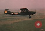 Standbild O-1E Bird Dog Flugzeuge Tan ein Vietnam, 1962, aus Sekunde 42 historischem Filmmaterial Videoclip 65675075377