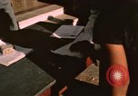 Immagine di Popolo vietnamita Canzone Mao Vietnam, 1962, secondo 5 filmato di repertorio 65675075384