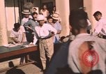 Immagine di Popolo vietnamita Canzone Mao Vietnam, 1962, secondo 31 filmato di repertorio 65675075384