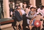 Immagine di Popolo vietnamita Canzone Mao Vietnam, 1962, secondo 34 filmato di repertorio 65675075384