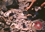 Standbild verbrannte Fläche Song Mao Vietnam, 1962, aus Sekunde 30 historischem Filmmaterial Videoclip 65675075387