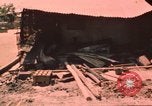 Standbild verbrannte Fläche Song Mao Vietnam, 1962, aus Sekunde 46 historischem Filmmaterial Videoclip 65675075387